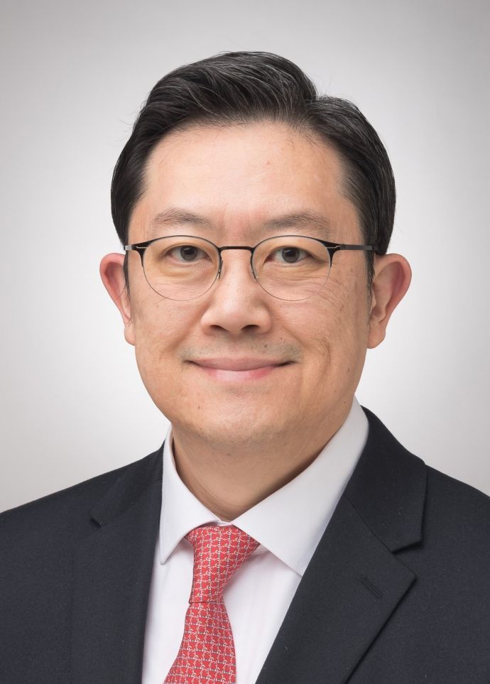 Dr Woochan Kim
